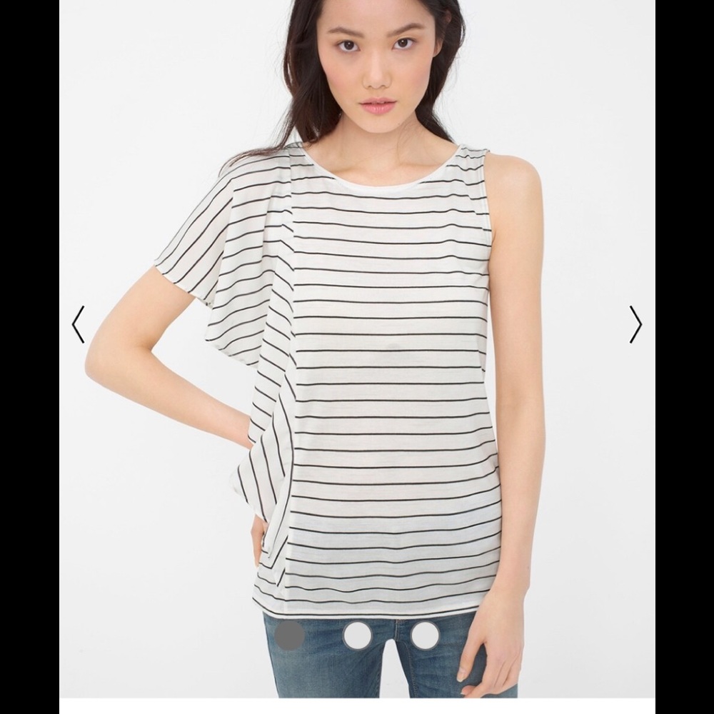 White House Black Market Flounce Top